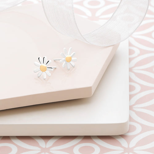 Daisy Studs