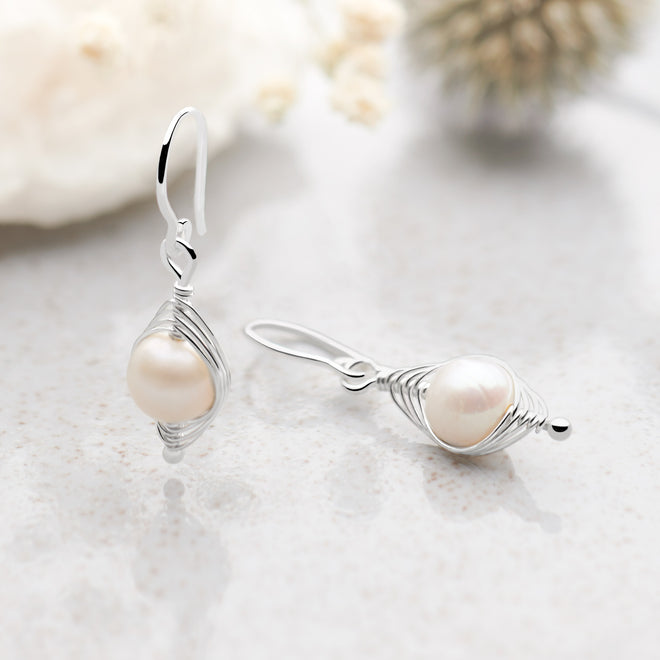 Pearly Dew Earrings