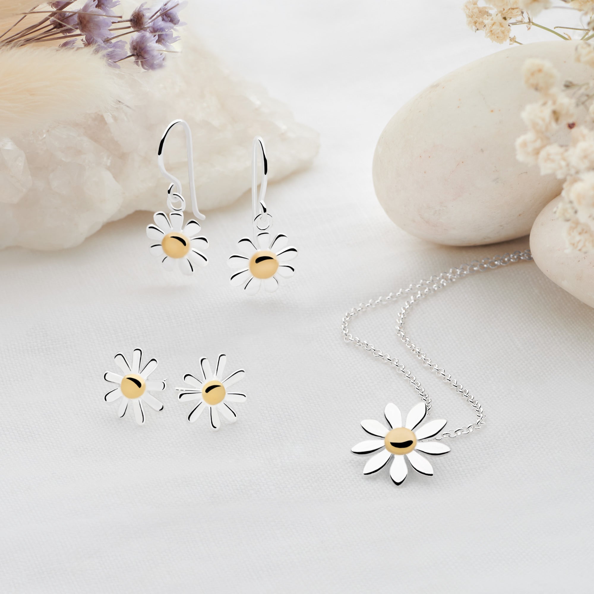 Silver on sale daisy jewellery