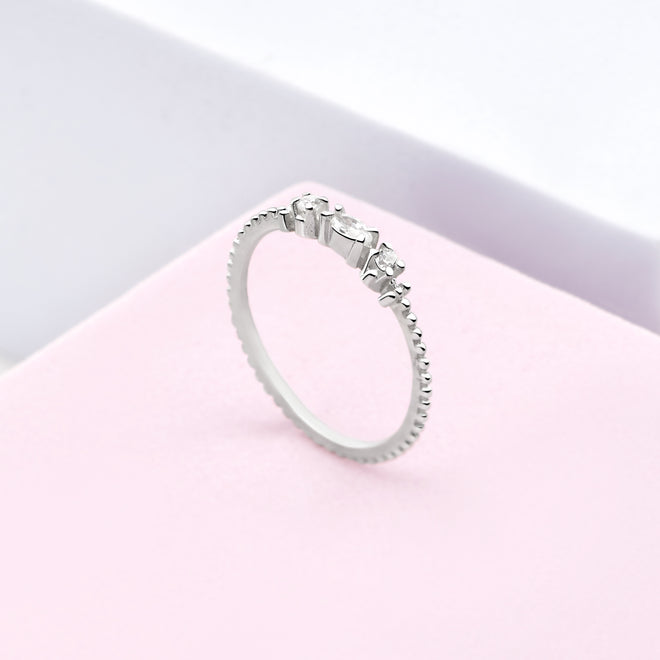 Mini Majesty Ring