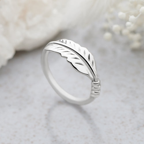 Lucky Feather Ring